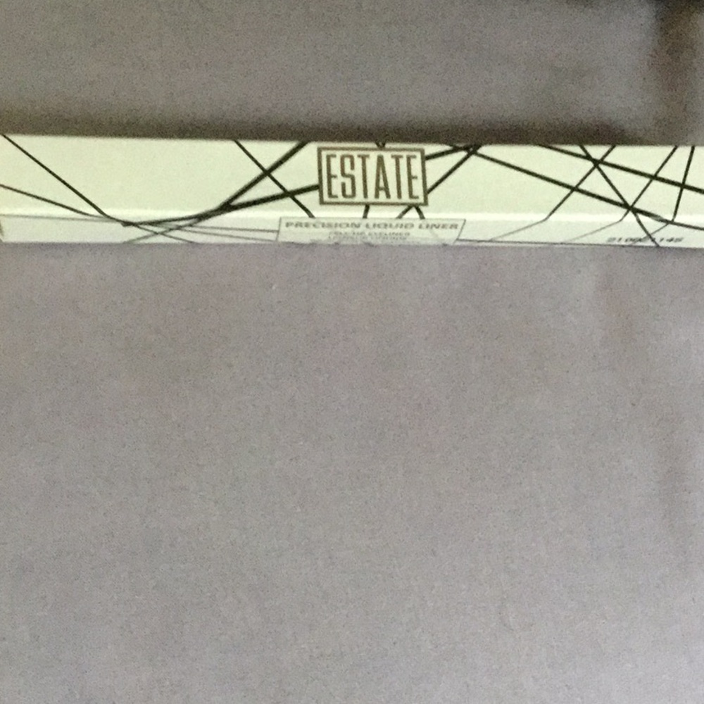 Estate Cosmetics Precision Felt Tip Liquid Eyeliner New/Never opened
